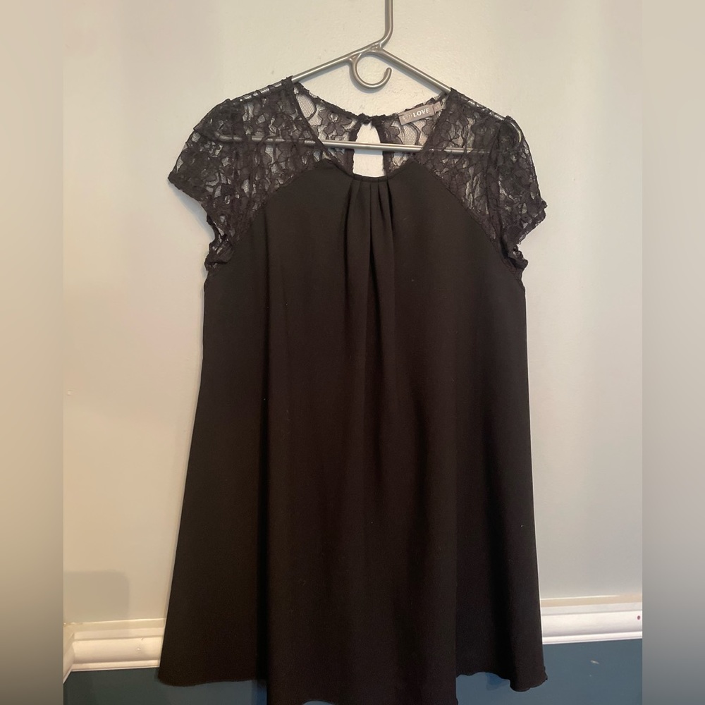 Black lace dress